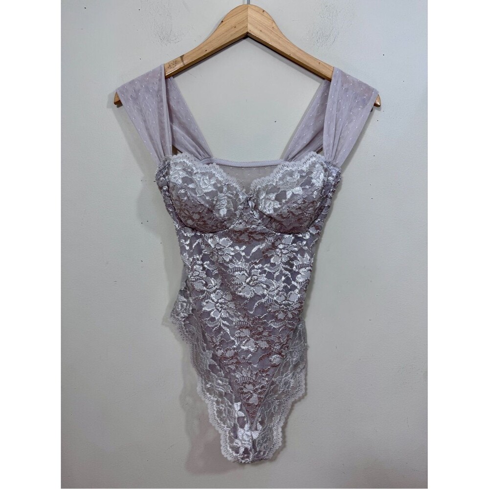 Women Y2K Lace Bustier Bodysuit Dusty Lavender Metallic size 36C Fairy Coquette